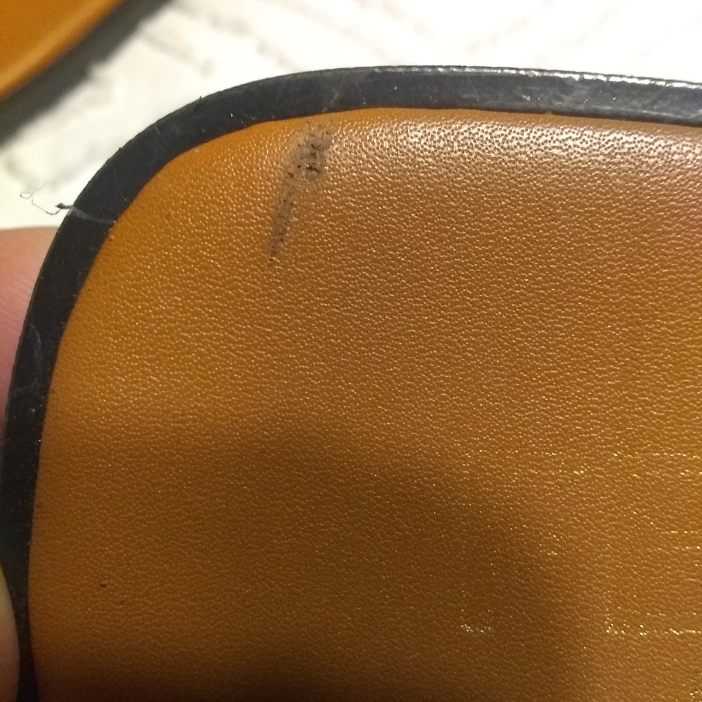FENDI Roma sandals - Picture 14 of 14